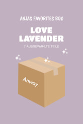 Box mit 7 Artikeln, Hoodie, Socken 3er-Pack, Trinkbecher, Midi Silk Scrunchie, Square Haarklammer, Travel Bag, Notizblock