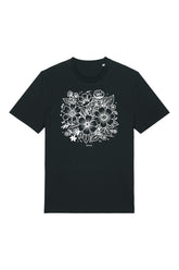 T-Shirt aus 100 % Bio-Baumwolle mit normaler Passform, erhältlich in verschiedenen Farben wie Blue Soul, Cotton Pink, Lavender, Aloe, Weiss und Schwarz. Individuell bedruckbar mit Wunschmotiv. Weiches, angenehm leichtes Material für hohen Tragekomfort. Ideal für einen zeitgemässen, entspannten Look. Vorderseite: T-Shirt mit einfarbigem Blumenprint auf der Vorderseite.