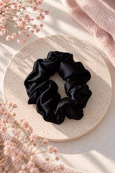 MIDI SILK SCRUNCHIE | BLACK