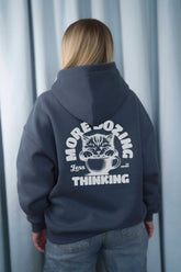 Unisex Hoodie, Farbe Slate Blue, moderne, oversized Passform, kuschlig weich, Baumwolle, Backprint