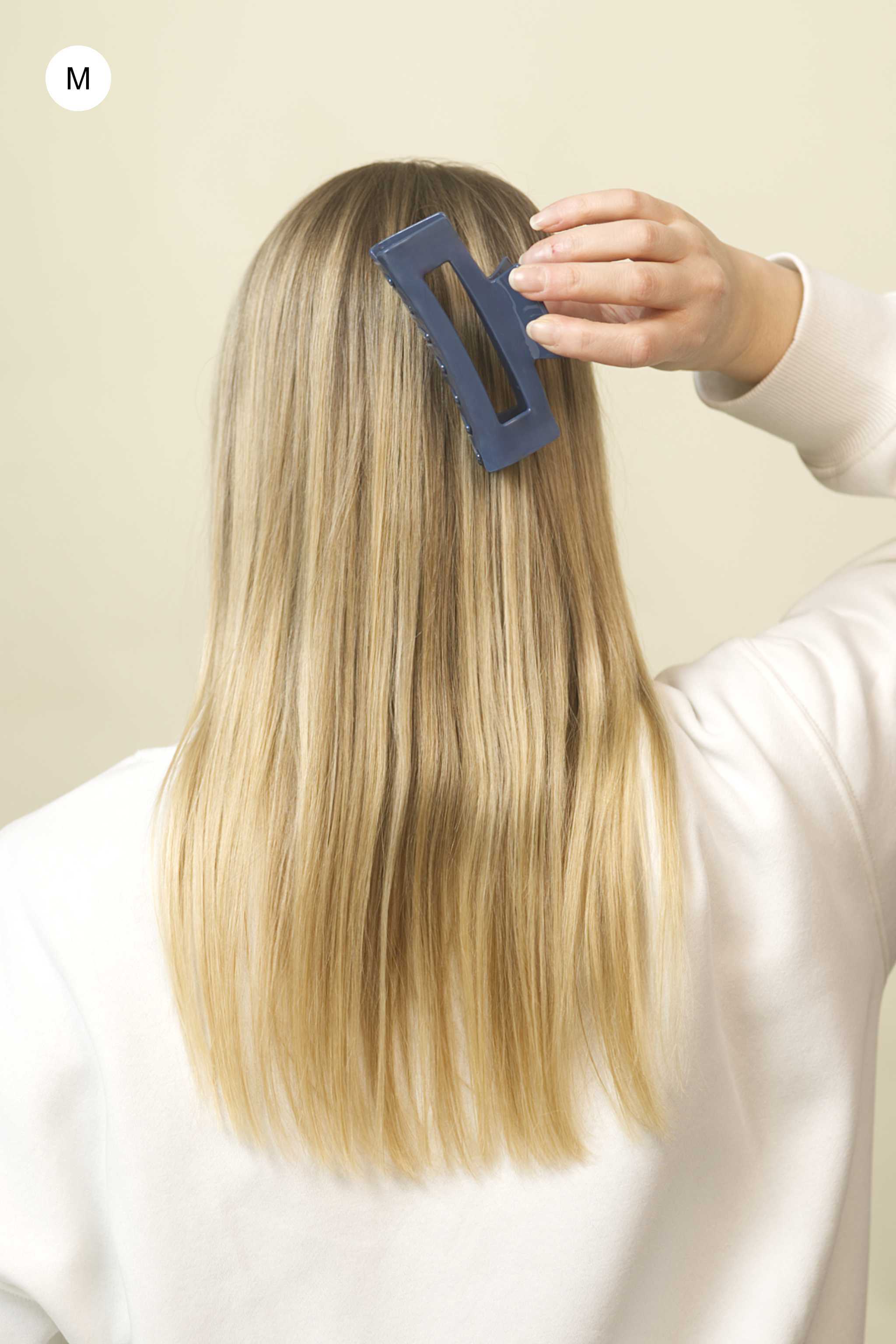 Stilvolle Haarklammer in dunkelblau, navy aus robustem und leichtem Material – modisches Haaraccessoire mit sicherem Halt und angenehmem Tragegefühl, ideal für den Alltag und besondere Anlässe.