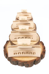 Stilvolle Haarklammer vanillefarben in hellem Beige aus robustem und leichtem Material – modisches Haaraccessoire mit sicherem Halt und angenehmem Tragegefühl, ideal für den Alltag und besondere Anlässe.