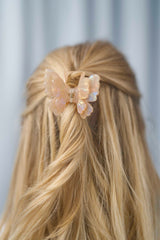 Schmetterling-Haarklammer für halboffene oder hochgesteckte Frisuren – trendiges Design für stilvolle Alltags- und Party-Looks.