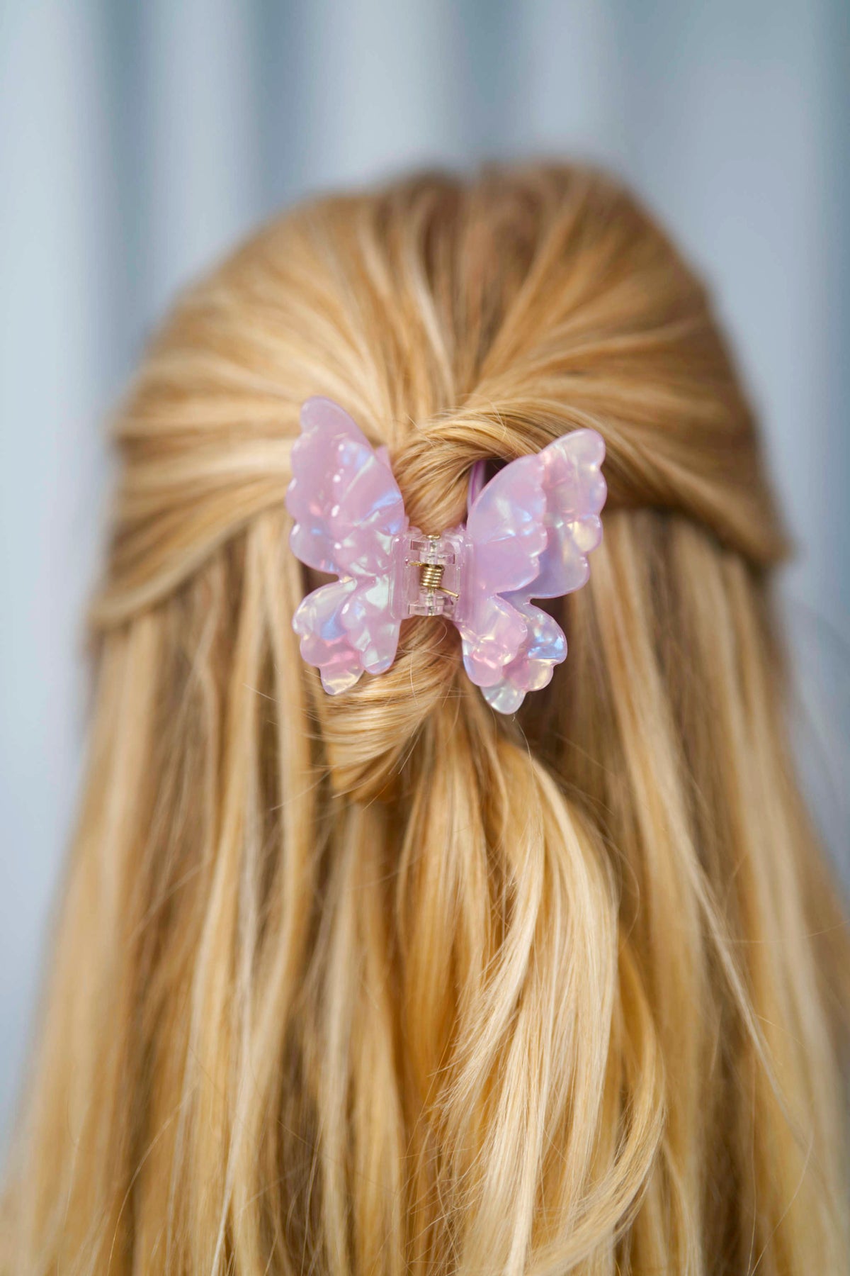 Schmetterling-Haarklammer für halboffene oder hochgesteckte Frisuren.