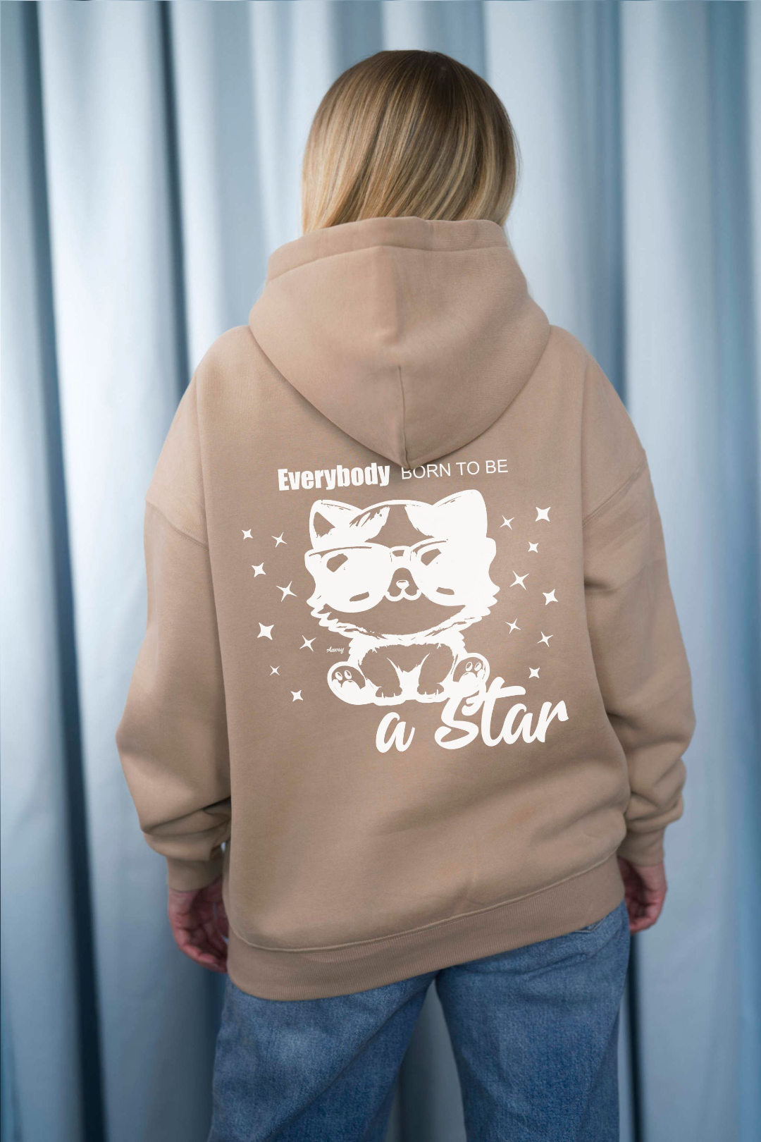 HOODIE | EVERYBODY BORN TO BE A STAR | DARK BEIGE