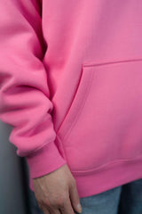 FRENCH FUCHSIA Unisex Hoodie mit moderner, oversized Passform – kuschlig weich und aus hochwertigem Material.