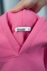 FRENCH FUCHSIA Unisex Hoodie mit moderner, oversized Passform – kuschlig weich und aus hochwertigem Material.
