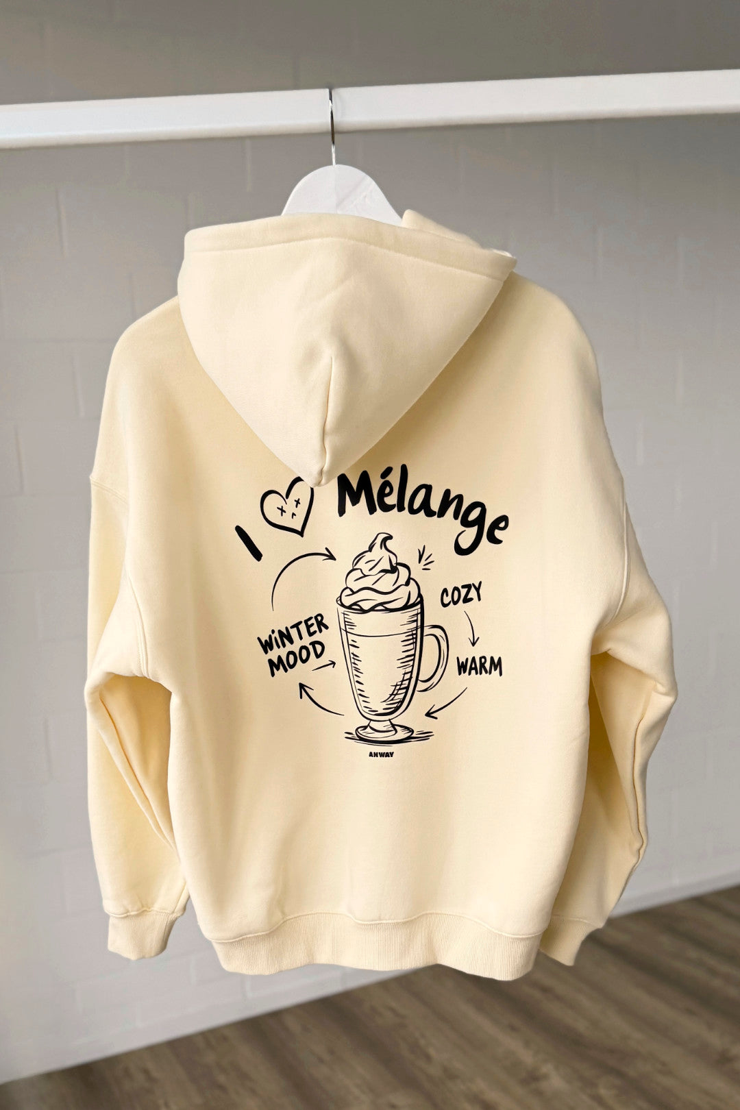 Unisex Hoodie, Farbe Buttermilk Yellow, moderne, oversized Passform, kuschlig weich, Baumwolle, Backprint