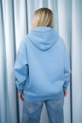 Kuschliger, hellblauer Hoodie Kapuzenpullover mit Kängurutasche aus Baumwolle