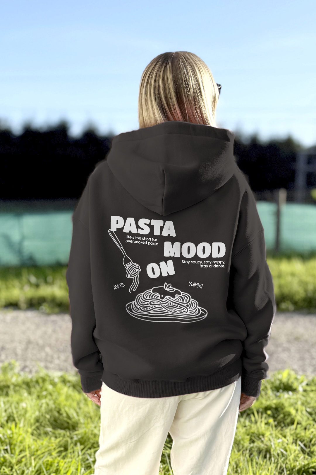 Unisex Hoodie, Farbe Dunkelgrau, Dark Gray, moderne, oversized Passform, kuschlig weich, Baumwolle, Backprint