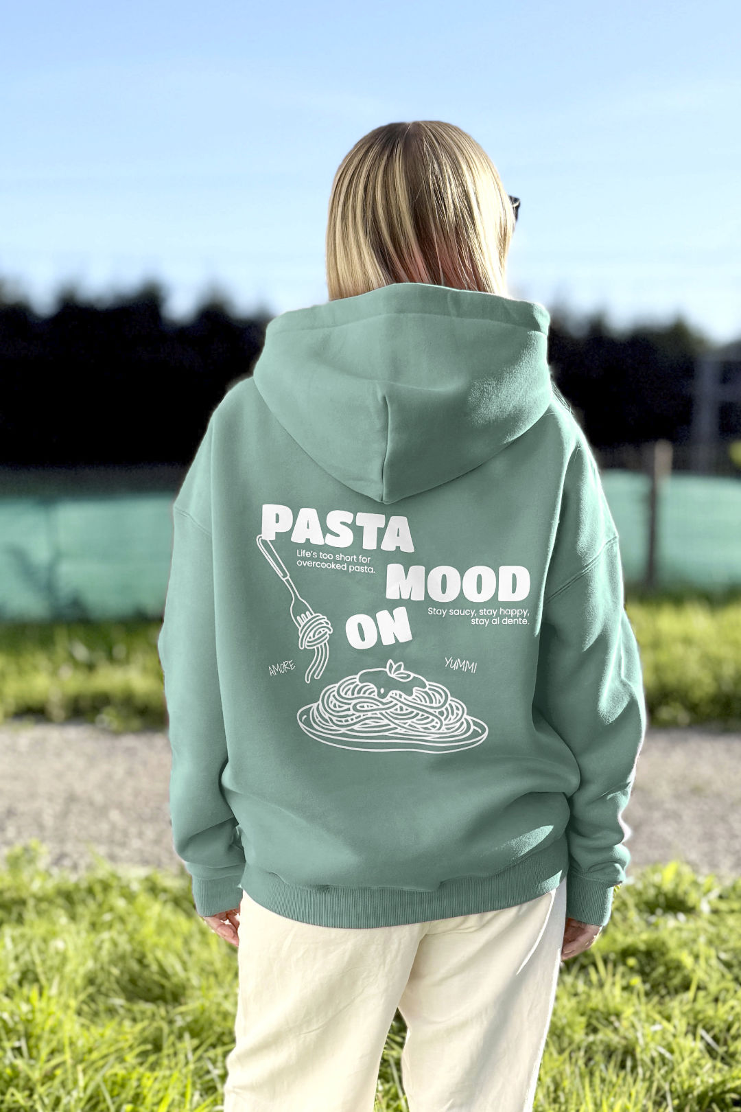 Unisex Hoodie, Farbe Turquoise Green, moderne, oversized Passform, kuschlig weich, Baumwolle, Backprint