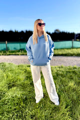 Unisex Hoodie, Farbe Light Blue, moderne, oversized Passform, kuschlig weich, Baumwolle, Backprint
