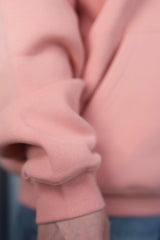 SOFT CORAL Unisex Hoodie mit moderner, oversized Passform – kuschlig weich und aus hochwertigem Material.