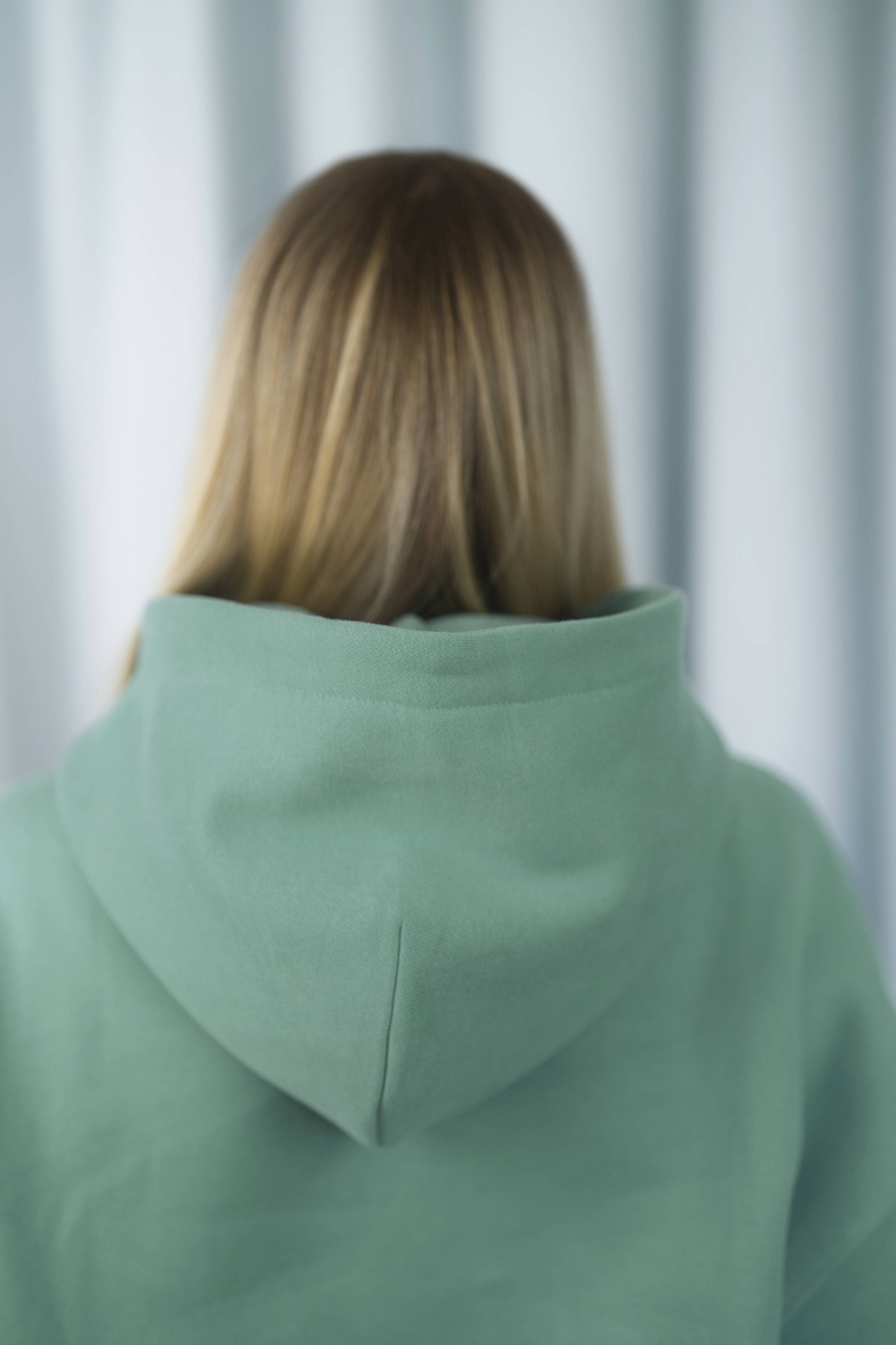 TURQUOISE GREEN Unisex Hoodie mit moderner, oversized Passform – kuschlig weich und aus hochwertigem Material.