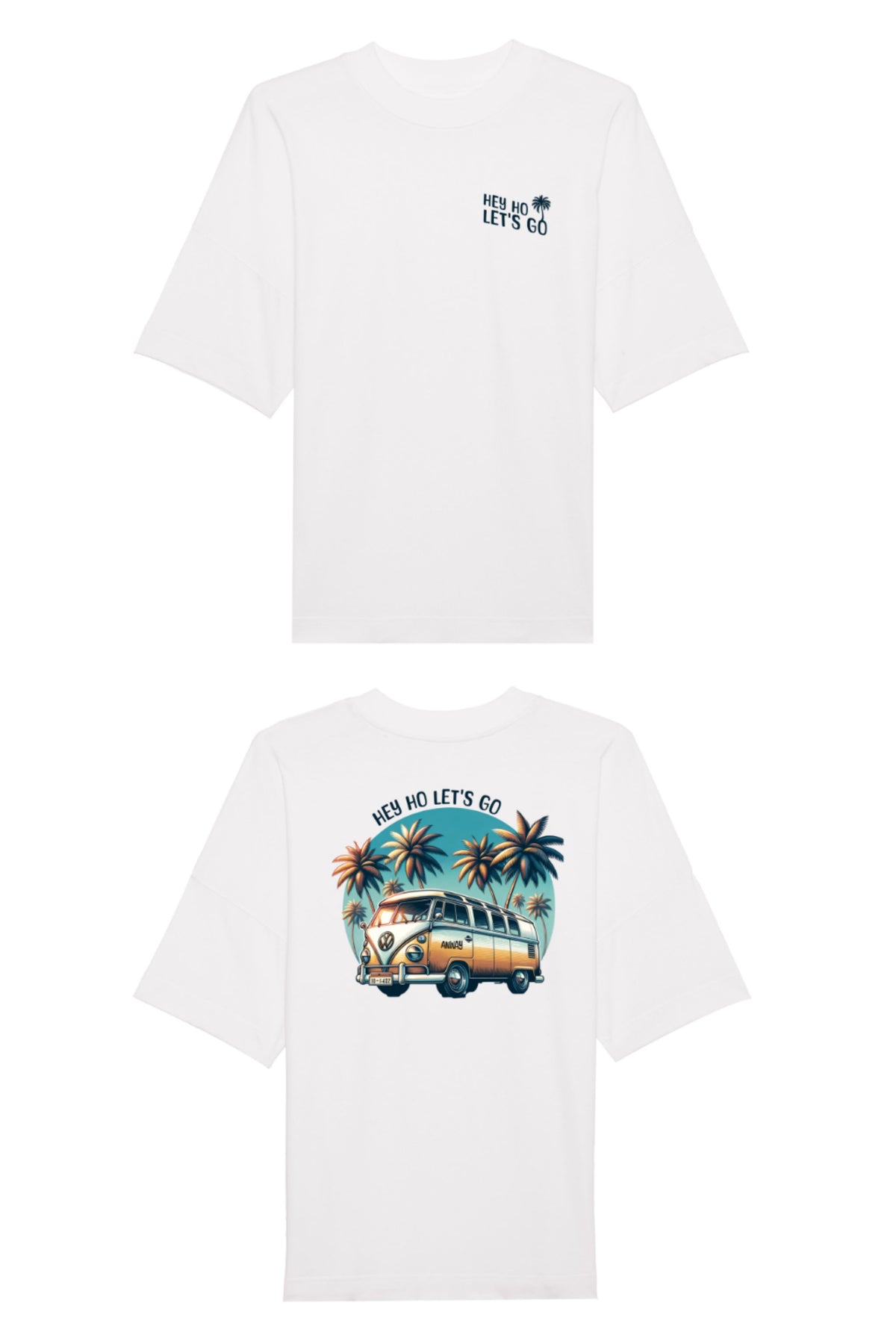 Oversized T-Shirt aus 100 % Bio-Baumwolle mit weitem, modernem Schnitt, erhältlich in Schwarz, Weiss und Natur. Individuell gestaltbar mit Wunschmotiv und frei wählbarer Platzierung. Weiche Qualität, überschnittene Ärmelansätze und lässiger Style für maximalen Tragekomfort. Mit Retro-Bus-Print, Palmen und „HEY HO LET'S GO“-Schriftzug.