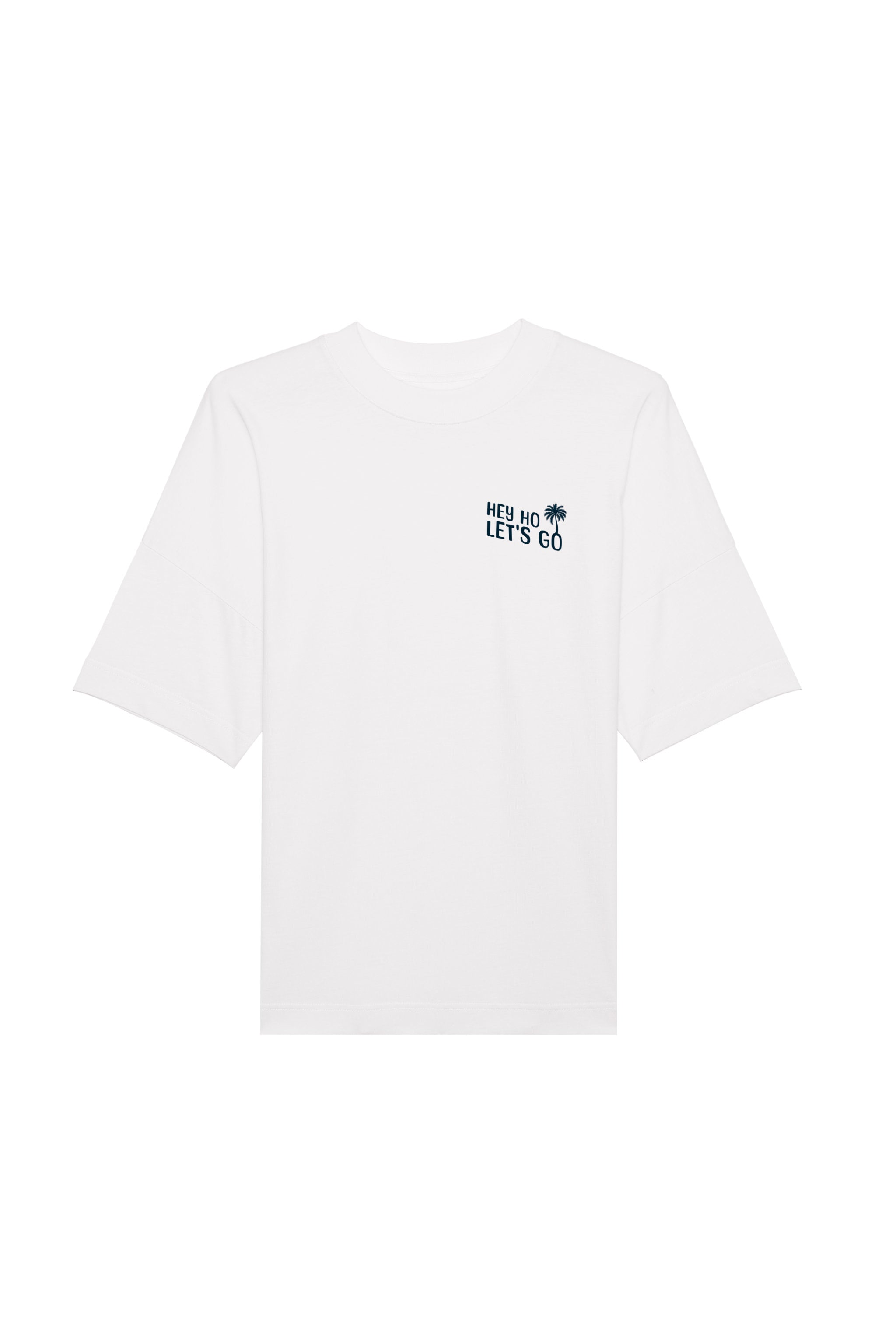 Oversized T-Shirt aus 100 % Bio-Baumwolle mit weitem, modernem Schnitt, erhältlich in Schwarz, Weiss und Natur. Individuell gestaltbar mit Wunschmotiv und frei wählbarer Platzierung. Weiche Qualität, überschnittene Ärmelansätze und lässiger Style für maximalen Tragekomfort. Mit Retro-Bus-Print, Palmen und „HEY HO LET'S GO“-Schriftzug.