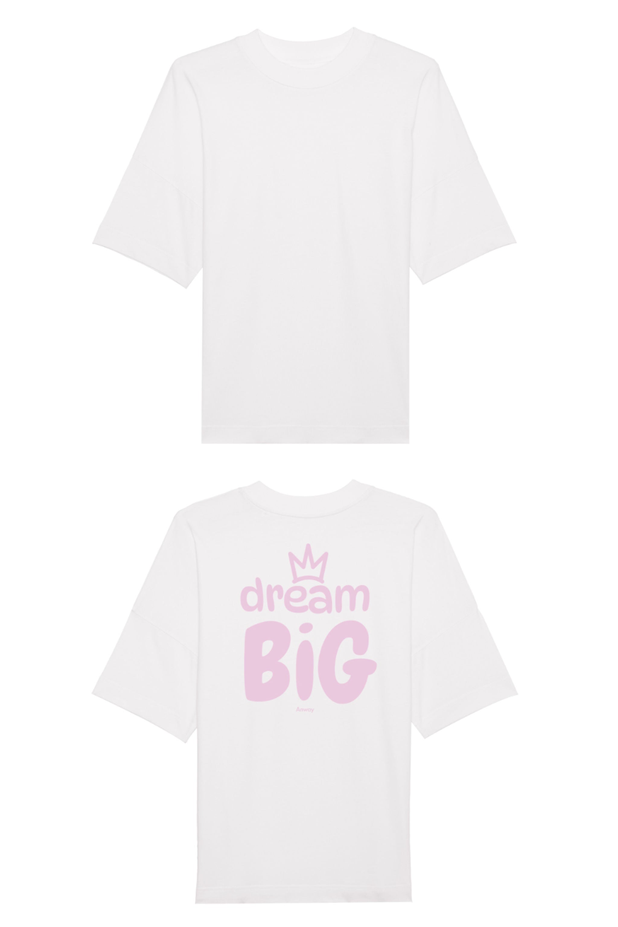 Oversized T-Shirt aus 100 % Bio-Baumwolle mit weitem, modernem Schnitt, erhältlich in Schwarz, Weiss und Natur. Individuell gestaltbar mit Wunschmotiv und frei wählbarer Platzierung. Weiche Qualität, überschnittene Ärmelansätze und lässiger Style für maximalen Tragekomfort. Grosser Schriftzug „dream BIG“ mit Krone darüber auf der Rückseite.