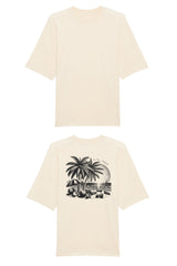 Oversized T-Shirt aus 100 % Bio-Baumwolle mit weitem, modernem Schnitt, erhältlich in Schwarz, Weiss und Natur. Individuell gestaltbar mit Wunschmotiv und frei wählbarer Platzierung. Weiche Qualität, überschnittene Ärmelansätze und lässiger Style für maximalen Tragekomfort. T-Shirt mit einem detaillierten Strandmotiv mit Palmen, Kokosnüssen und Sonnenuntergang auf der Rückseite. 