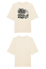 Oversized T-Shirt aus 100 % Bio-Baumwolle mit weitem, modernem Schnitt, erhältlich in Schwarz, Weiss und Natur. Individuell gestaltbar mit Wunschmotiv und frei wählbarer Platzierung. Weiche Qualität, überschnittene Ärmelansätze und lässiger Style für maximalen Tragekomfort.T-Shirt mit einem detaillierten Strandmotiv mit Palmen, Kokosnüssen und Sonnenuntergang auf der Vorderseite. 