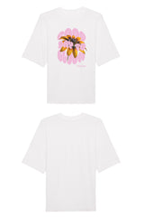 Oversized T-Shirt aus 100 % Bio-Baumwolle mit weitem, modernem Schnitt, erhältlich in Schwarz, Weiss und Natur. Individuell gestaltbar mit Wunschmotiv und frei wählbarer Platzierung. Weiche Qualität, überschnittene Ärmelansätze und lässiger Style für maximalen Tragekomfort. Design mit Sonnenblume und Text „GOOD DAY TO BLOOM“ auf der Vorderseite.