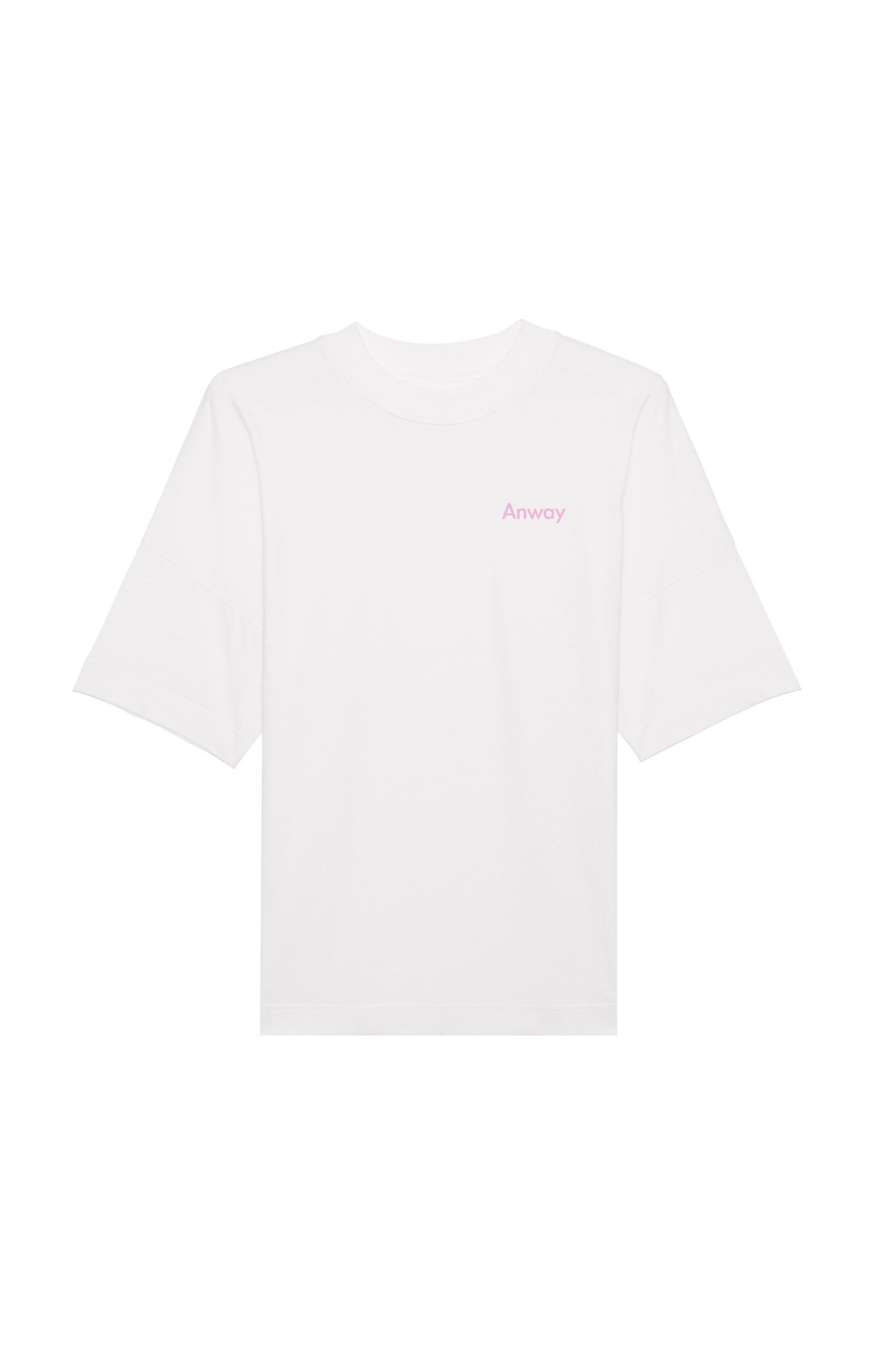 Oversized T-Shirt aus 100 % Bio-Baumwolle mit weitem, modernem Schnitt, erhältlich in Schwarz, Weiss und Natur. Individuell gestaltbar mit Wunschmotiv und frei wählbarer Platzierung. Weiche Qualität, überschnittene Ärmelansätze und lässiger Style für maximalen Tragekomfort. Vorderseite: Kleiner „Anway“-Schriftzug auf der linken Brust. Rückseite: Grosses Design mit Sonnenblume und Text „GOOD DAY TO BLOOM“.