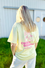 Relaxed Fit T-Shirt, Farbe Lemon Sorbet, Backprint Cherry Dreamin', Unisex, Bio-Baumwolle