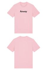 T-Shirt aus 100 % Bio-Baumwolle mit normaler Passform, erhältlich in verschiedenen Farben wie Blue Soul, Cotton Pink, Lavender, Aloe, Weiss und Schwarz. Individuell bedruckbar mit Wunschmotiv. Weiches, angenehm leichtes Material für hohen Tragekomfort. Ideal für einen zeitgemässen, entspannten Look. Mit schwarzem Anway-Schriftzug in serifenloser, fetter Schrift auf der Vorderseite.