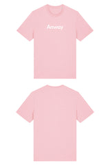 T-Shirt aus 100 % Bio-Baumwolle mit normaler Passform, erhältlich in verschiedenen Farben wie Blue Soul, Cotton Pink, Lavender, Aloe, Weiss und Schwarz. Individuell bedruckbar mit Wunschmotiv. Weiches, angenehm leichtes Material für hohen Tragekomfort. Ideal für einen zeitgemässen, entspannten Look. Mit weissem Anway-Schriftzug in serifenloser, fetter Schrift auf der Vorderseite.