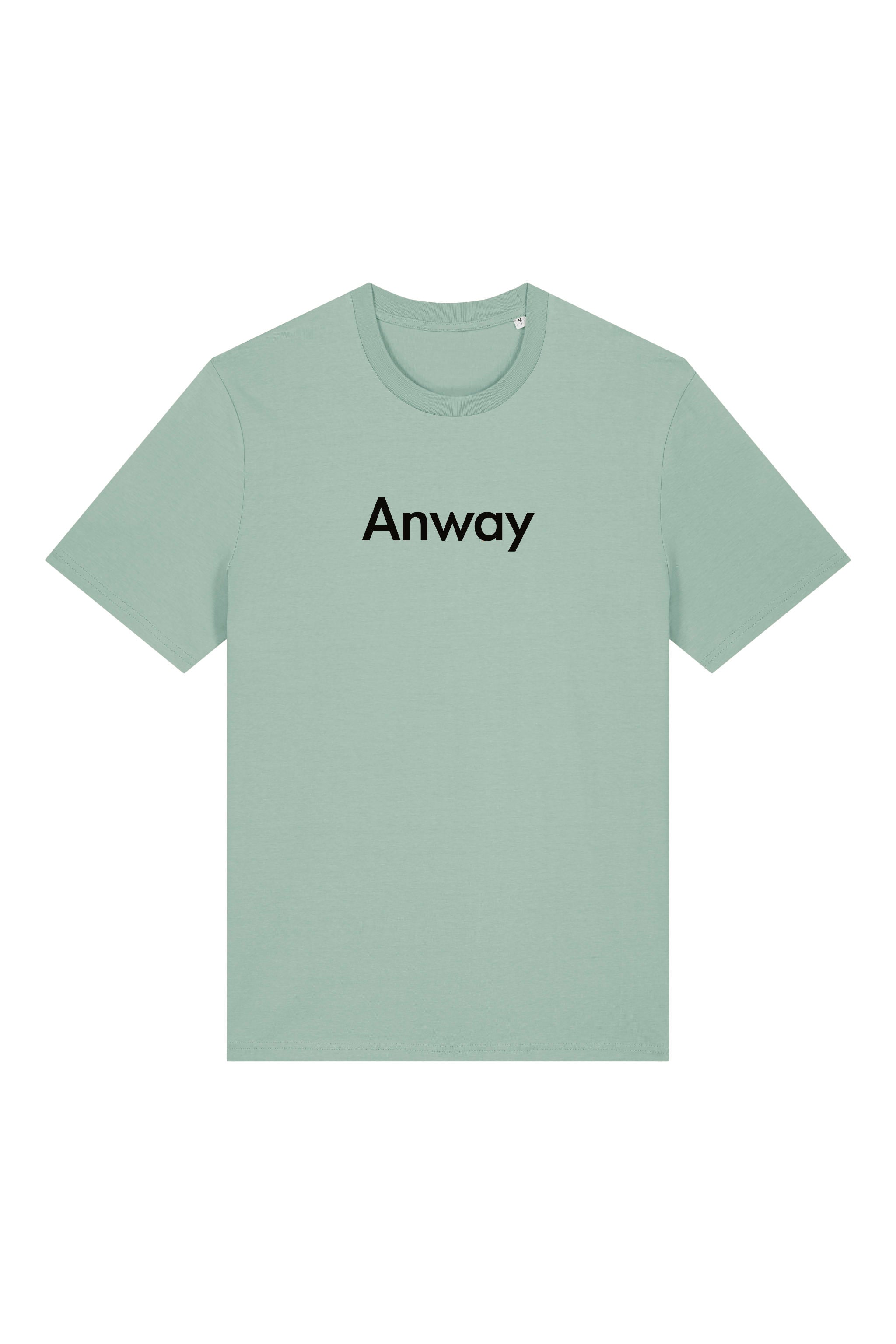 T-Shirt aus 100 % Bio-Baumwolle mit normaler Passform, erhältlich in verschiedenen Farben wie Blue Soul, Cotton Pink, Lavender, Aloe, Weiss und Schwarz. Individuell bedruckbar mit Wunschmotiv. Weiches, angenehm leichtes Material für hohen Tragekomfort. Ideal für einen zeitgemässen, entspannten Look. Mit schwarzem Anway-Schriftzug in serifenloser, fetter Schrift auf der Vorderseite.