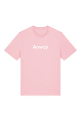 T-Shirt aus 100 % Bio-Baumwolle mit normaler Passform, erhältlich in verschiedenen Farben wie Blue Soul, Cotton Pink, Lavender, Aloe, Weiss und Schwarz. Individuell bedruckbar mit Wunschmotiv. Weiches, angenehm leichtes Material für hohen Tragekomfort. Ideal für einen zeitgemässen, entspannten Look. Mit weissem Anway-Schriftzug in serifenloser, fetter Schrift auf der Vorderseite.