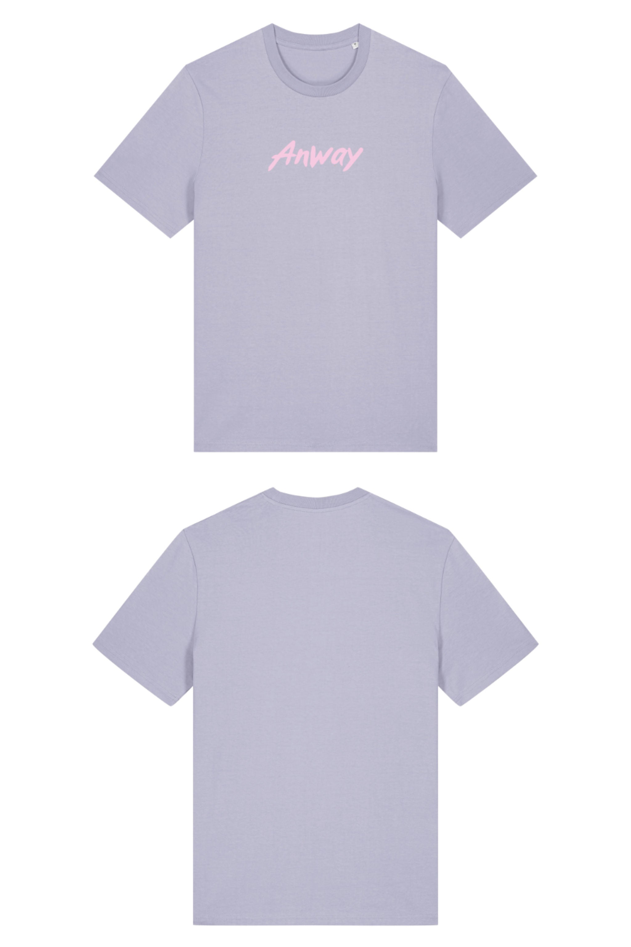 T-Shirt aus 100 % Bio-Baumwolle mit normaler Passform, erhältlich in verschiedenen Farben wie Blue Soul, Cotton Pink, Lavender, Aloe, Weiss und Schwarz. Individuell bedruckbar mit Wunschmotiv. Weiches, angenehm leichtes Material für hohen Tragekomfort. Ideal für einen zeitgemässen, entspannten Look. Mit rosa Anway-Logo in Pinsel-Schrift auf der Brust.