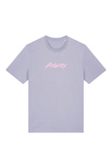 T-Shirt aus 100 % Bio-Baumwolle mit normaler Passform, erhältlich in verschiedenen Farben wie Blue Soul, Cotton Pink, Lavender, Aloe, Weiss und Schwarz. Individuell bedruckbar mit Wunschmotiv. Weiches, angenehm leichtes Material für hohen Tragekomfort. Ideal für einen zeitgemässen, entspannten Look. Mit rosa Anway-Logo in Pinsel-Schrift auf der Brust.