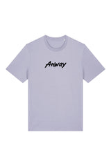 T-Shirt aus 100 % Bio-Baumwolle mit normaler Passform, erhältlich in verschiedenen Farben wie Blue Soul, Cotton Pink, Lavender, Aloe, Weiss und Schwarz. Individuell bedruckbar mit Wunschmotiv. Weiches, angenehm leichtes Material für hohen Tragekomfort. Ideal für einen zeitgemässen, entspannten Look. Mit schwarzem Anway-Logo in Pinsel-Schrift auf der Brust.