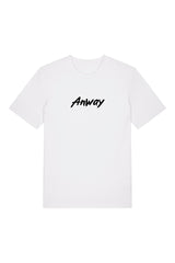 T-Shirt aus 100 % Bio-Baumwolle mit normaler Passform, erhältlich in verschiedenen Farben wie Blue Soul, Cotton Pink, Lavender, Aloe, Weiss und Schwarz. Individuell bedruckbar mit Wunschmotiv. Weiches, angenehm leichtes Material für hohen Tragekomfort. Ideal für einen zeitgemässen, entspannten Look. Mit schwarzem Anway-Logo in Pinsel-Schrift auf der Brust.
