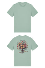 T-Shirt aus 100 % Bio-Baumwolle mit normaler Passform, erhältlich in verschiedenen Farben wie Blue Soul, Cotton Pink, Lavender, Aloe, Weiss und Schwarz. Individuell bedruckbar mit Wunschmotiv. Weiches, angenehm leichtes Material für hohen Tragekomfort. Ideal für einen zeitgemässen, entspannten Look. Mit grossem buntem Blumenstrauss auf dem Rücken und „ANWAY VIBES“-Schriftzug.