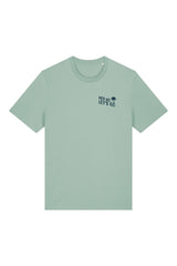 T-Shirt aus 100 % Bio-Baumwolle mit normaler Passform, erhältlich in verschiedenen Farben wie Blue Soul, Cotton Pink, Lavender, Aloe, Weiss und Schwarz. Individuell bedruckbar mit Wunschmotiv. Weiches, angenehm leichtes Material für hohen Tragekomfort. Ideal für einen zeitgemässen, entspannten Look. Mit Retro-Bus-Print, Palmen und „HEY HO LET'S GO“-Schriftzug