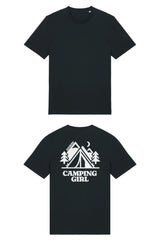 T-Shirt aus 100 % Bio-Baumwolle mit normaler Passform, erhältlich in verschiedenen Farben wie Blue Soul, Cotton Pink, Lavender, Aloe, Weiss und Schwarz. Individuell bedruckbar mit Wunschmotiv. Weiches, angenehm leichtes Material für hohen Tragekomfort. Ideal für einen zeitgemässen, entspannten Look. Mit grossem Zelt-Motiv, Bäumen, Mond und „CAMPING GIRL“-Print auf der Rückseite.