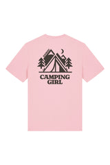 T-Shirt aus 100 % Bio-Baumwolle mit normaler Passform, erhältlich in verschiedenen Farben wie Blue Soul, Cotton Pink, Lavender, Aloe, Weiss und Schwarz. Individuell bedruckbar mit Wunschmotiv. Weiches, angenehm leichtes Material für hohen Tragekomfort. Ideal für einen zeitgemässen, entspannten Look. Mit kleinem Zelt-Motiv, Bäumen und Mond auf der Vorderseite und grossem „CAMPING GIRL“-Print auf dem Rücken. 