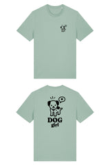 T-Shirt aus 100 % Bio-Baumwolle mit normaler Passform, erhältlich in verschiedenen Farben wie Blue Soul, Cotton Pink, Lavender, Aloe, Weiss und Schwarz. Individuell bedruckbar mit Wunschmotiv. Weiches, angenehm leichtes Material für hohen Tragekomfort. Ideal für einen zeitgemässen, entspannten Look. Vorderseite: Mit kleinem schwarzen Druck eines fröhlichen Hundes auf der linken Brust. Rückseite: Grosser schwarzer Hundedruck mit Sprechblase und der Aufschrift „DOG girl“.