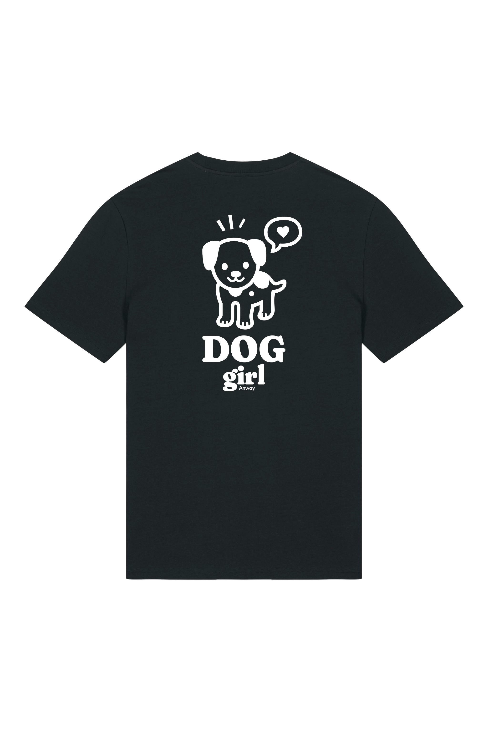 T-Shirt aus 100 % Bio-Baumwolle mit normaler Passform, erhältlich in verschiedenen Farben wie Blue Soul, Cotton Pink, Lavender, Aloe, Weiss und Schwarz. Individuell bedruckbar mit Wunschmotiv. Weiches, angenehm leichtes Material für hohen Tragekomfort. Ideal für einen zeitgemässen, entspannten Look. Grosser weisser Hundedruck mit Sprechblase und der Aufschrift „DOG girl“ auf der Rückseite.