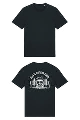 T-Shirt aus 100 % Bio-Baumwolle mit normaler Passform, erhältlich in verschiedenen Farben wie Blue Soul, Cotton Pink, Lavender, Aloe, Weiss und Schwarz. Individuell bedruckbar mit Wunschmotiv. Weiches, angenehm leichtes Material für hohen Tragekomfort. Ideal für einen zeitgemässen, entspannten Look. Mit Aufdruck auf dem Rücken "EXPLORER GIRL", einem VW-Bus, Tannen und Bergen – modernes Design für Outdoor-Liebhaberinnen.