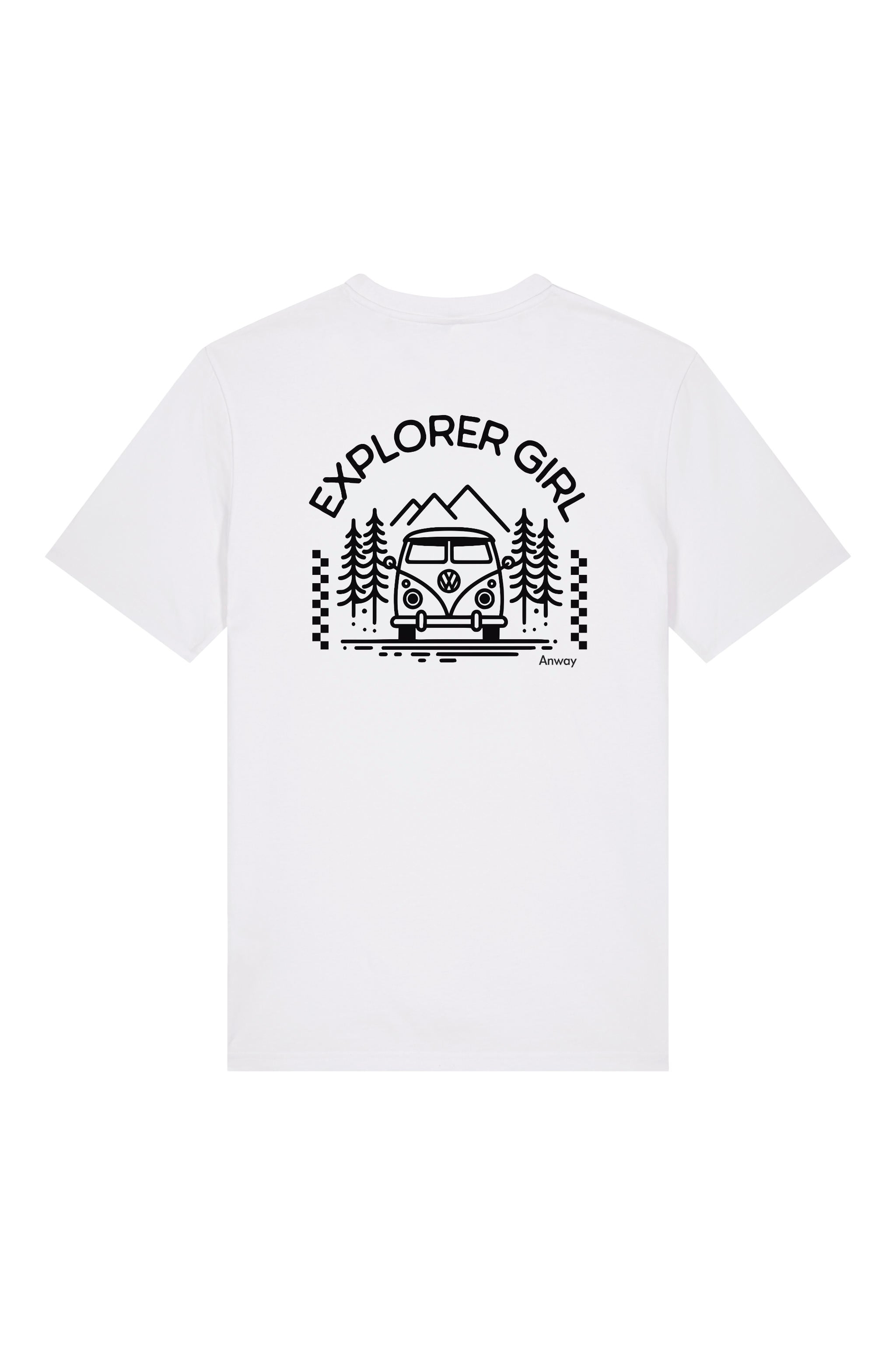 T-Shirt aus 100 % Bio-Baumwolle mit normaler Passform, erhältlich in verschiedenen Farben wie Blue Soul, Cotton Pink, Lavender, Aloe, Weiss und Schwarz. Individuell bedruckbar mit Wunschmotiv. Weiches, angenehm leichtes Material für hohen Tragekomfort. Ideal für einen zeitgemässen, entspannten Look. Mit Aufdruck auf dem Rücken "EXPLORER GIRL", einem VW-Bus, Tannen und Bergen – modernes Design für Outdoor-Liebhaberinnen.