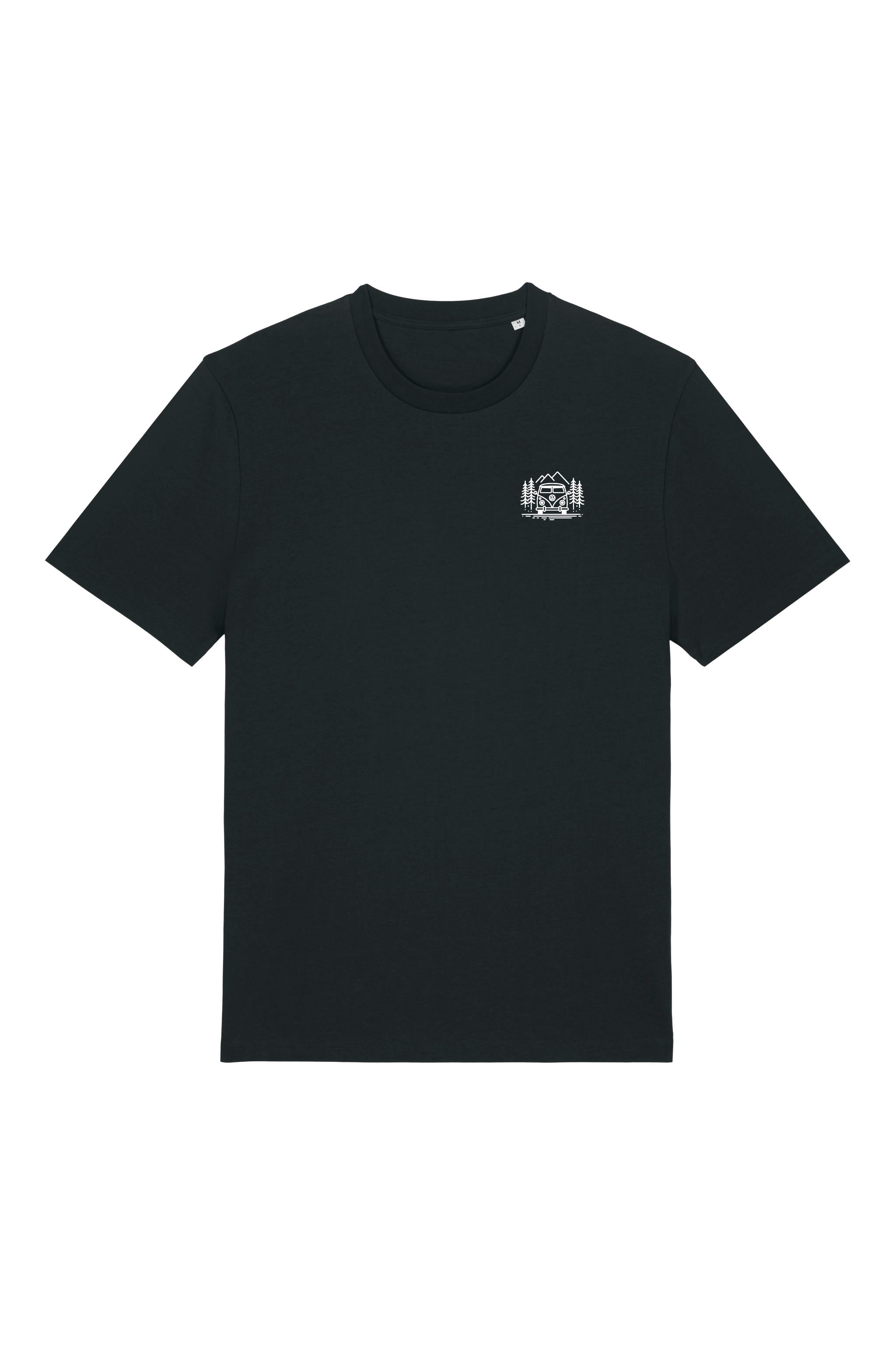 T-Shirt aus 100 % Bio-Baumwolle mit normaler Passform, erhältlich in verschiedenen Farben wie Blue Soul, Cotton Pink, Lavender, Aloe, Weiss und Schwarz. Individuell bedruckbar mit Wunschmotiv. Weiches, angenehm leichtes Material für hohen Tragekomfort. Ideal für einen zeitgemässen, entspannten Look. Mit Aufdruck auf dem Rücken "EXPLORER GIRL", einem VW-Bus, Tannen und Bergen und einem kleinen Aufdruck auf der linken Brust – modernes Design für Outdoor-Liebhaberinnen.