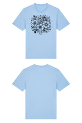 T-Shirt aus 100 % Bio-Baumwolle mit normaler Passform, erhältlich in verschiedenen Farben wie Blue Soul, Cotton Pink, Lavender, Aloe, Weiss und Schwarz. Individuell bedruckbar mit Wunschmotiv. Weiches, angenehm leichtes Material für hohen Tragekomfort. Ideal für einen zeitgemässen, entspannten Look. Vorderseite: T-Shirt mit einfarbigem Blumenprint auf der Vorderseite. 