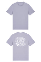 T-Shirt aus 100 % Bio-Baumwolle mit normaler Passform, erhältlich in verschiedenen Farben wie Blue Soul, Cotton Pink, Lavender, Aloe, Weiss und Schwarz. Individuell bedruckbar mit Wunschmotiv. Weiches, angenehm leichtes Material für hohen Tragekomfort. Ideal für einen zeitgemässen, entspannten Look. Rückseite: T-Shirt mit grossem, einfarbigem Blumenprint auf der Rückseite. 
