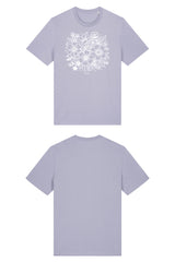 T-Shirt aus 100 % Bio-Baumwolle mit normaler Passform, erhältlich in verschiedenen Farben wie Blue Soul, Cotton Pink, Lavender, Aloe, Weiss und Schwarz. Individuell bedruckbar mit Wunschmotiv. Weiches, angenehm leichtes Material für hohen Tragekomfort. Ideal für einen zeitgemässen, entspannten Look. Vorderseite: T-Shirt mit einfarbigem Blumenprint auf der Vorderseite. 