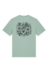 T-Shirt aus 100 % Bio-Baumwolle mit normaler Passform, erhältlich in verschiedenen Farben wie Blue Soul, Cotton Pink, Lavender, Aloe, Weiss und Schwarz. Individuell bedruckbar mit Wunschmotiv. Weiches, angenehm leichtes Material für hohen Tragekomfort. Ideal für einen zeitgemässen, entspannten Look. Rückseite: T-Shirt mit grossem, einfarbigem Blumenprint auf der Rückseite. 