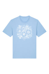 T-Shirt aus 100 % Bio-Baumwolle mit normaler Passform, erhältlich in verschiedenen Farben wie Blue Soul, Cotton Pink, Lavender, Aloe, Weiss und Schwarz. Individuell bedruckbar mit Wunschmotiv. Weiches, angenehm leichtes Material für hohen Tragekomfort. Ideal für einen zeitgemässen, entspannten Look. Vorderseite: T-Shirt mit einfarbigem Blumenprint auf der Vorderseite. 