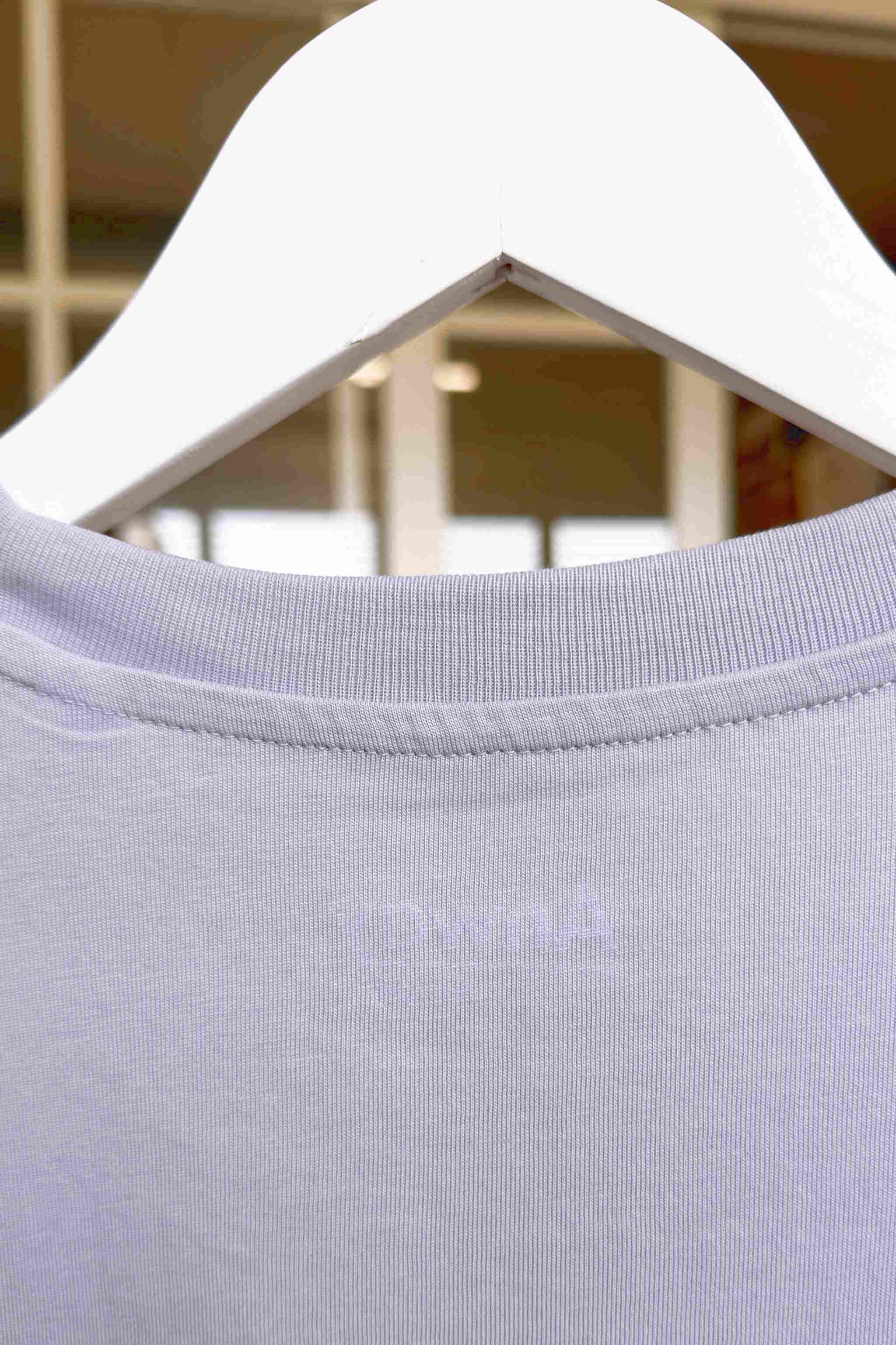 T-Shirt Normal Farbe Lavender