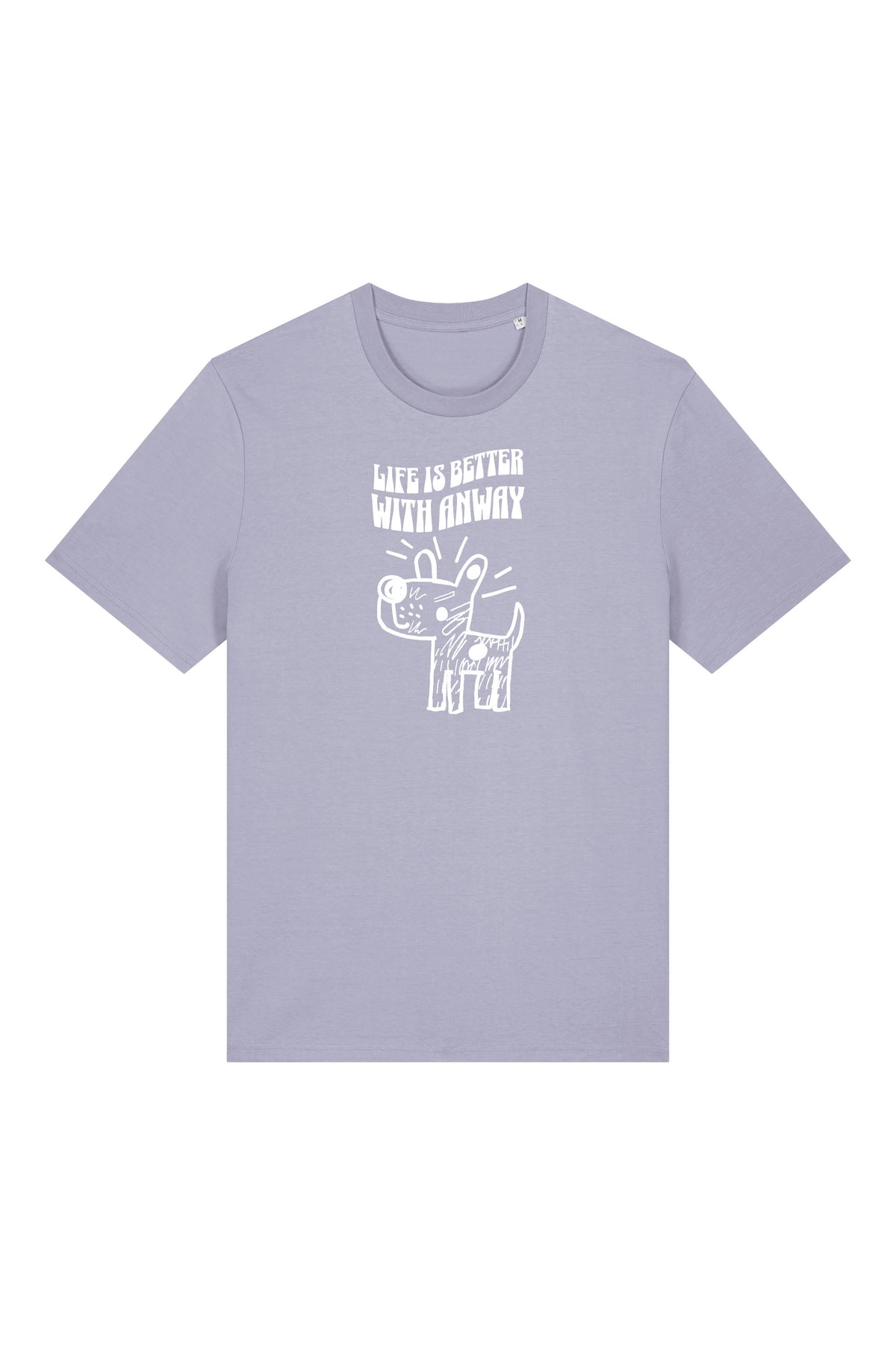 T-Shirt aus 100 % Bio-Baumwolle mit normaler Passform, erhältlich in verschiedenen Farben wie Blue Soul, Cotton Pink, Lavender, Aloe, Weiss und Schwarz. Individuell bedruckbar mit Wunschmotiv. Weiches, angenehm leichtes Material für hohen Tragekomfort. Ideal für einen zeitgemässen, entspannten Look. Handgezeichnetes Hundemotiv und Schriftzug „LIFE IS BETTER WITH ANWAY“ auf der Vorderseite.